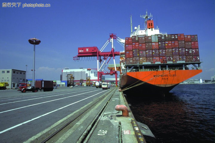 亚洲商业0003-亚洲商业图-商业金融图库-码头 集装箱 巨轮 卸货 运输 码头 集装箱 船舶 巨轮 海关 海运 出口 贸易 运输 物流