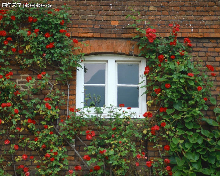 围绕+方形+小窗