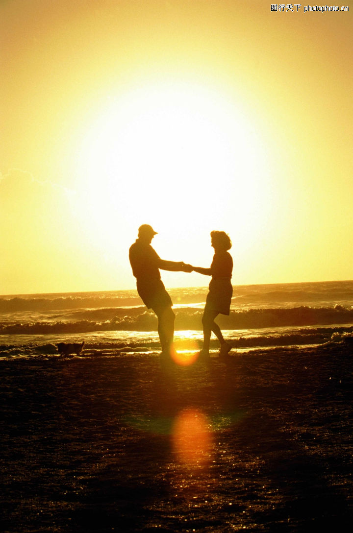老人健身0005-老人健身图-人物图库-夕阳 手牵手 白头偕老