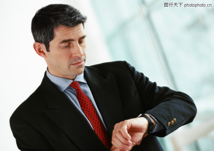 商业金融,准时+守时