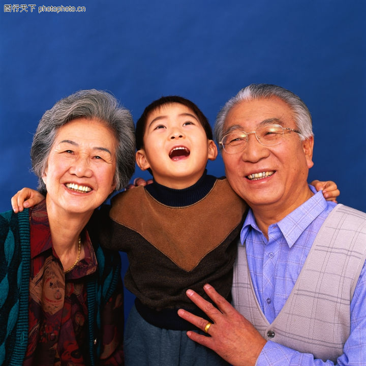 和谐家庭0087-和谐家庭图-人物图库-表情 满足