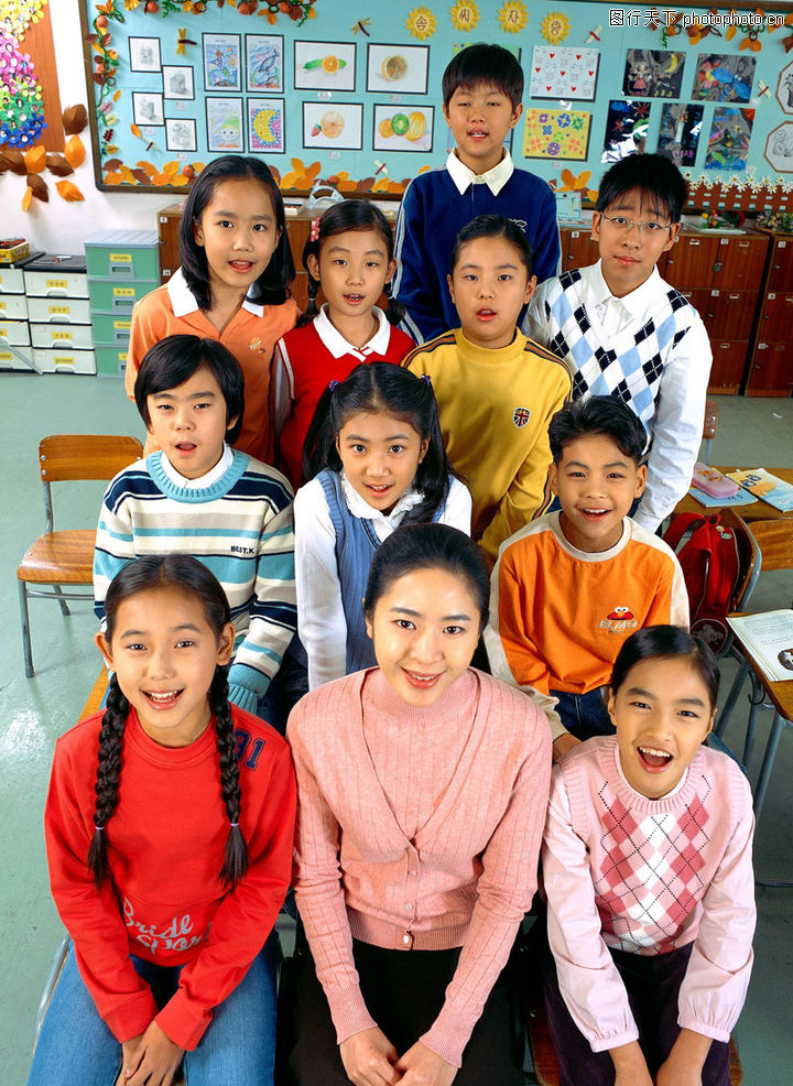 小学教育0028-小学教育图-儿童图库-合影 黑板