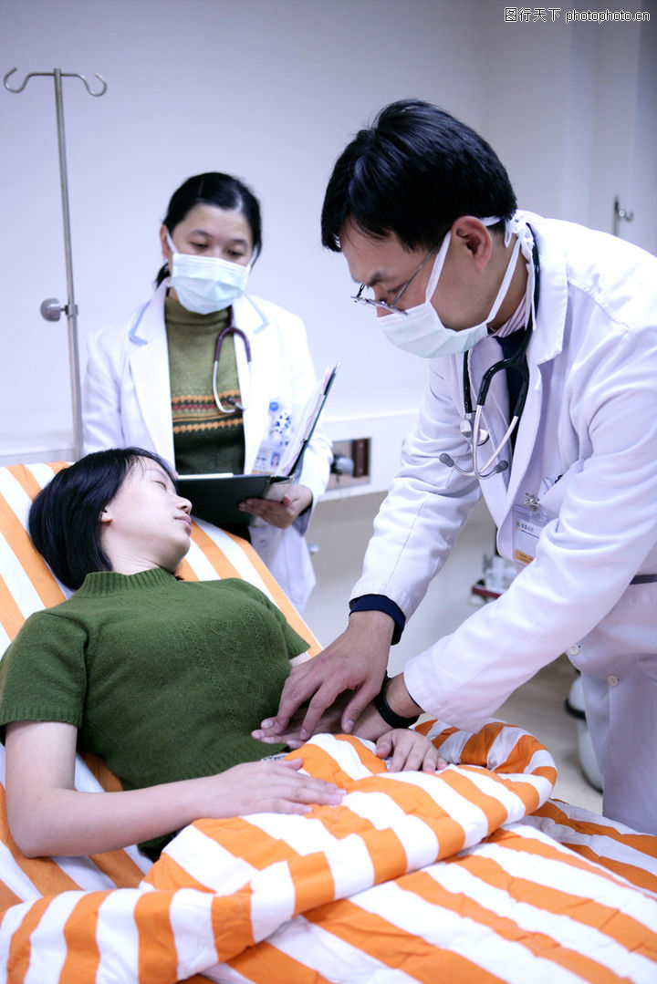 <em>女医生</em>体检+<em>妇产科女医生</em>