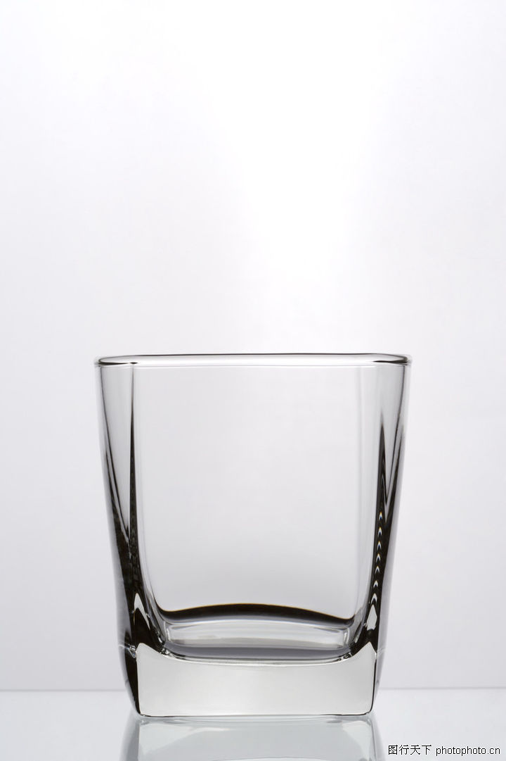 静物,玻璃杯
