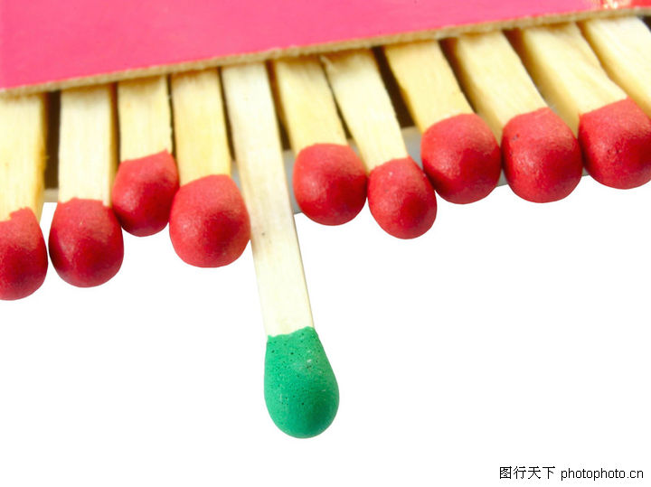 反差物件0030-反差物件图-创意概念图库-火柴盒 火柴 绿颜色