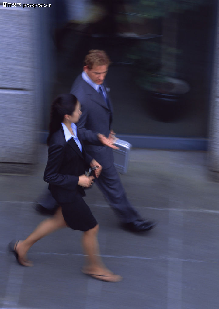 商业人物情景,快步走