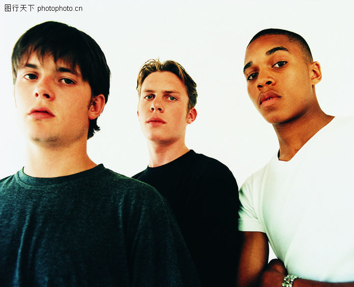 外国<em>高中</em>生+不屑<em>眼神</em>